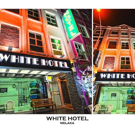 White Hotel Малакка Экстерьер фото